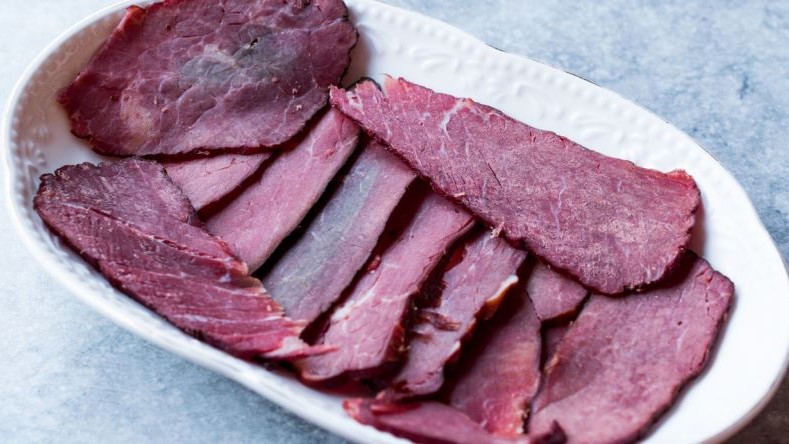 Kuru Et Nasıl Yapılır? Adım Adım Pratik Tarif ve Geleneksel Yöntemler 